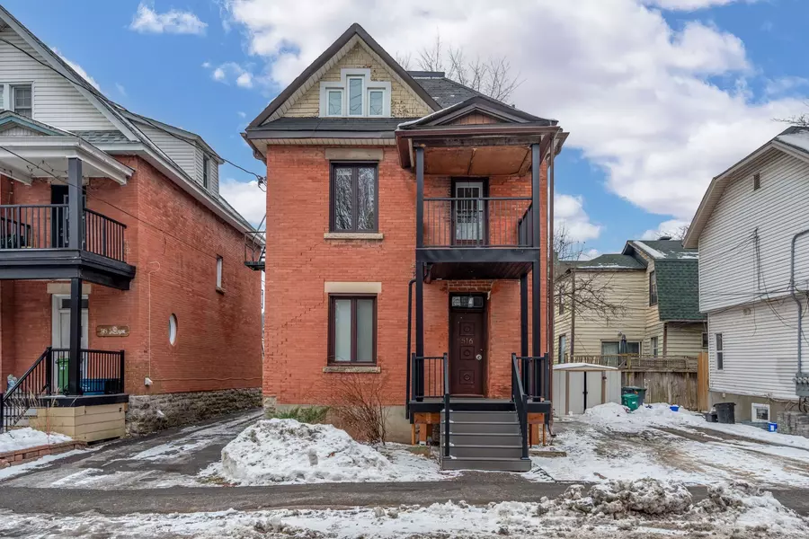 516 Lyon ST N #2, Ottawa Centre, ON K1R 5X9