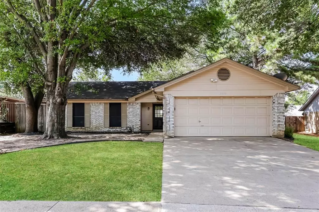 Arlington, TX 76016,2810 Glen Hollow Circle