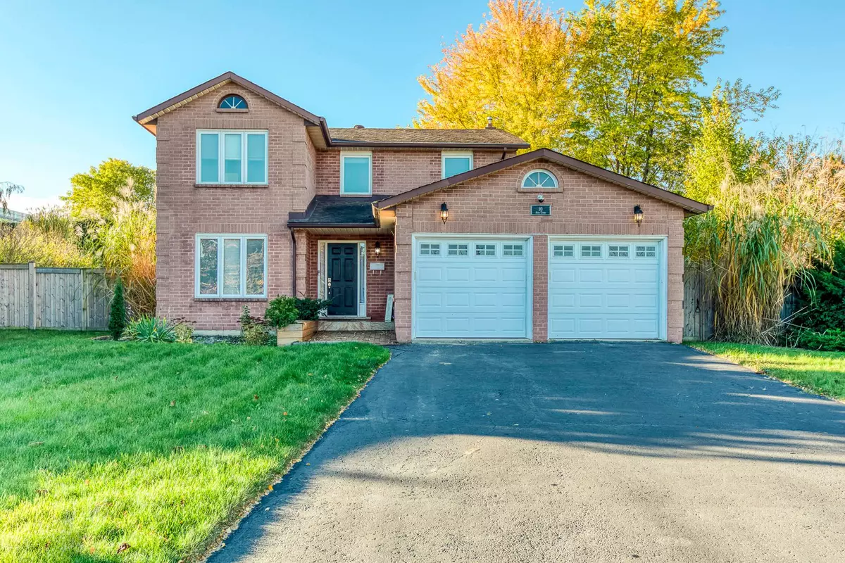 Grimsby, ON L3M 5B3,10 Anne CT