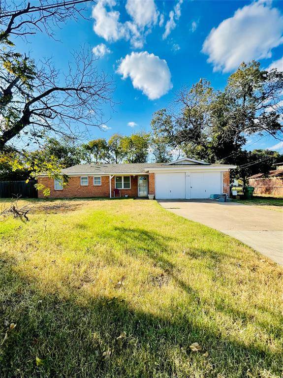 209 Pecan Street, Roanoke, TX 76262