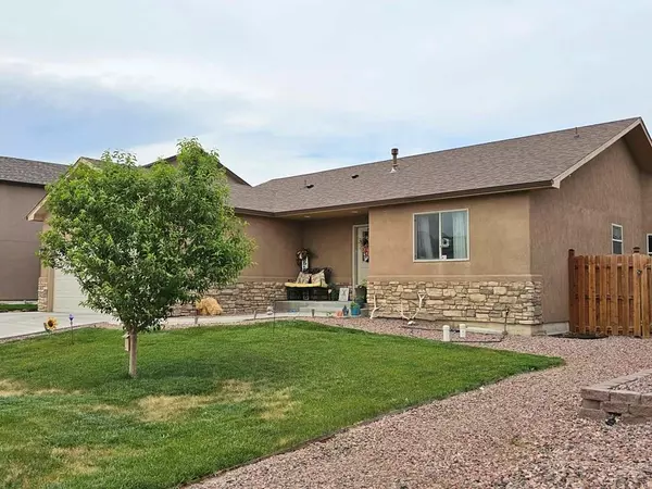 Pueblo, CO 81008,5732 Sawyer Ridge Dr.