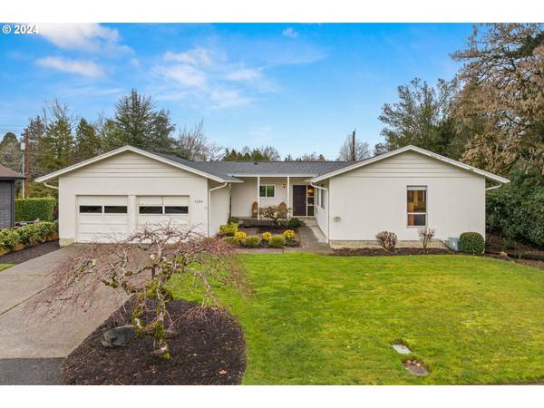 5360 SW ARROW WOOD LN, Portland, OR 97225