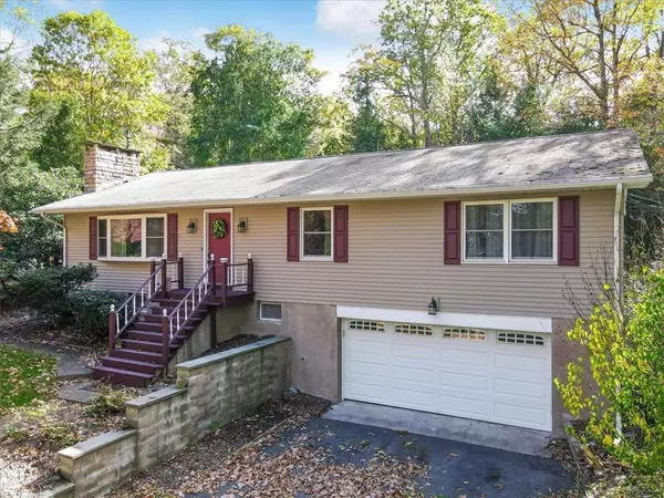 530 Resica Falls Road,  Middle Smithfield Twp,  PA 18302