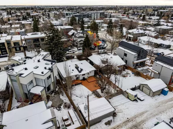 Calgary, AB T2T 4X4,2535 19 ST SW