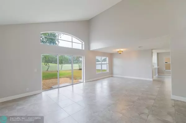 Lake Worth, FL 33463,6276 Grand Cypress Cir