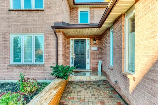 Niagara, ON L3M 5B3,10 Anne CT