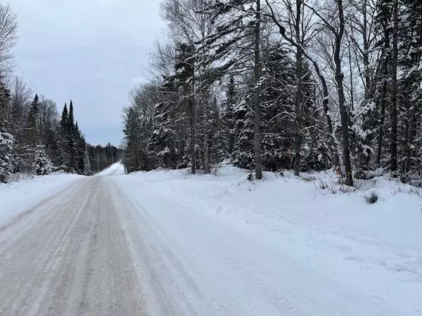 Parry Sound, ON P0B 1J0,0 Whitney RD