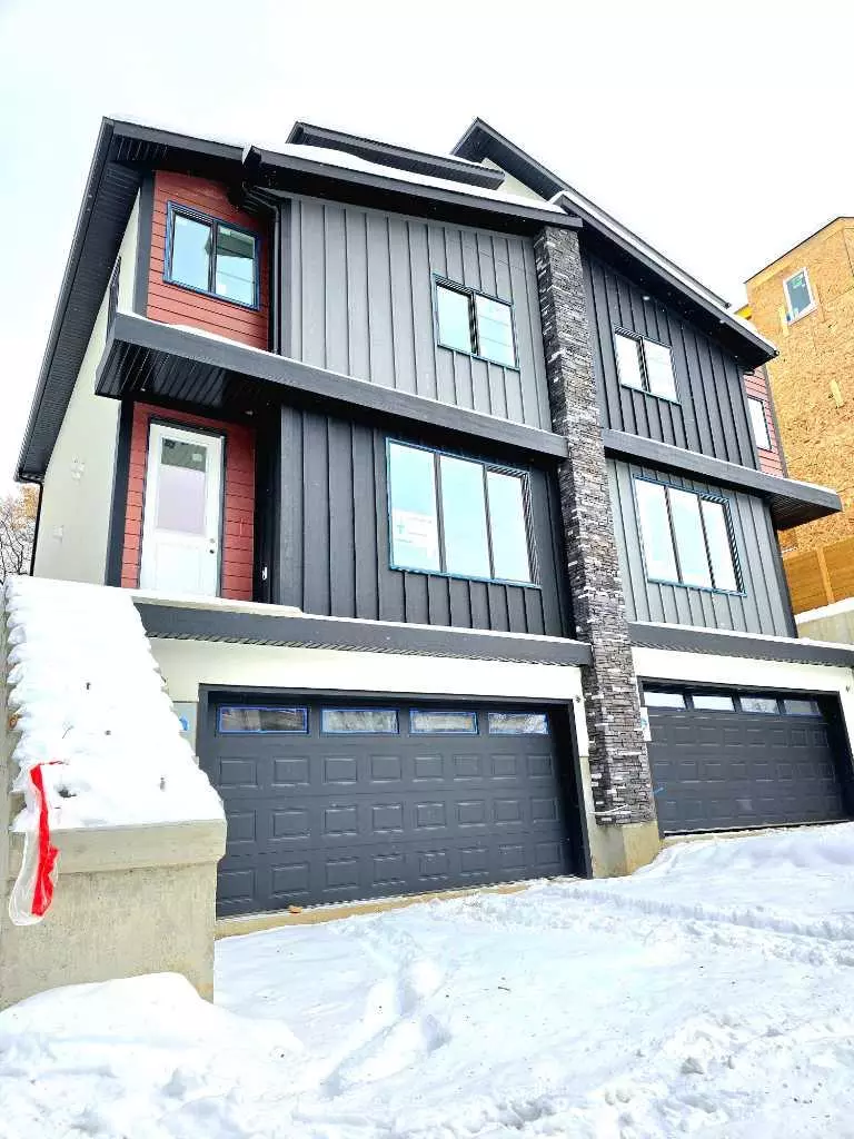 Calgary, AB T2T 4E9,2518 16 ST SW