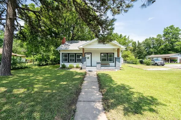 Sallisaw, OK 74955,1101 W Chickasaw Avenue