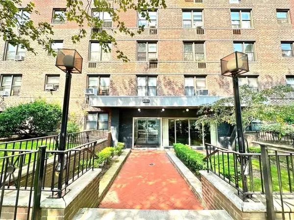 3178 Nostrand AVE #1M, Brooklyn, NY 11229