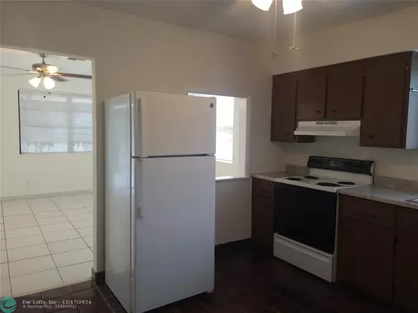 Fort Lauderdale, FL 33315,2500 SW 18th Ter  #8