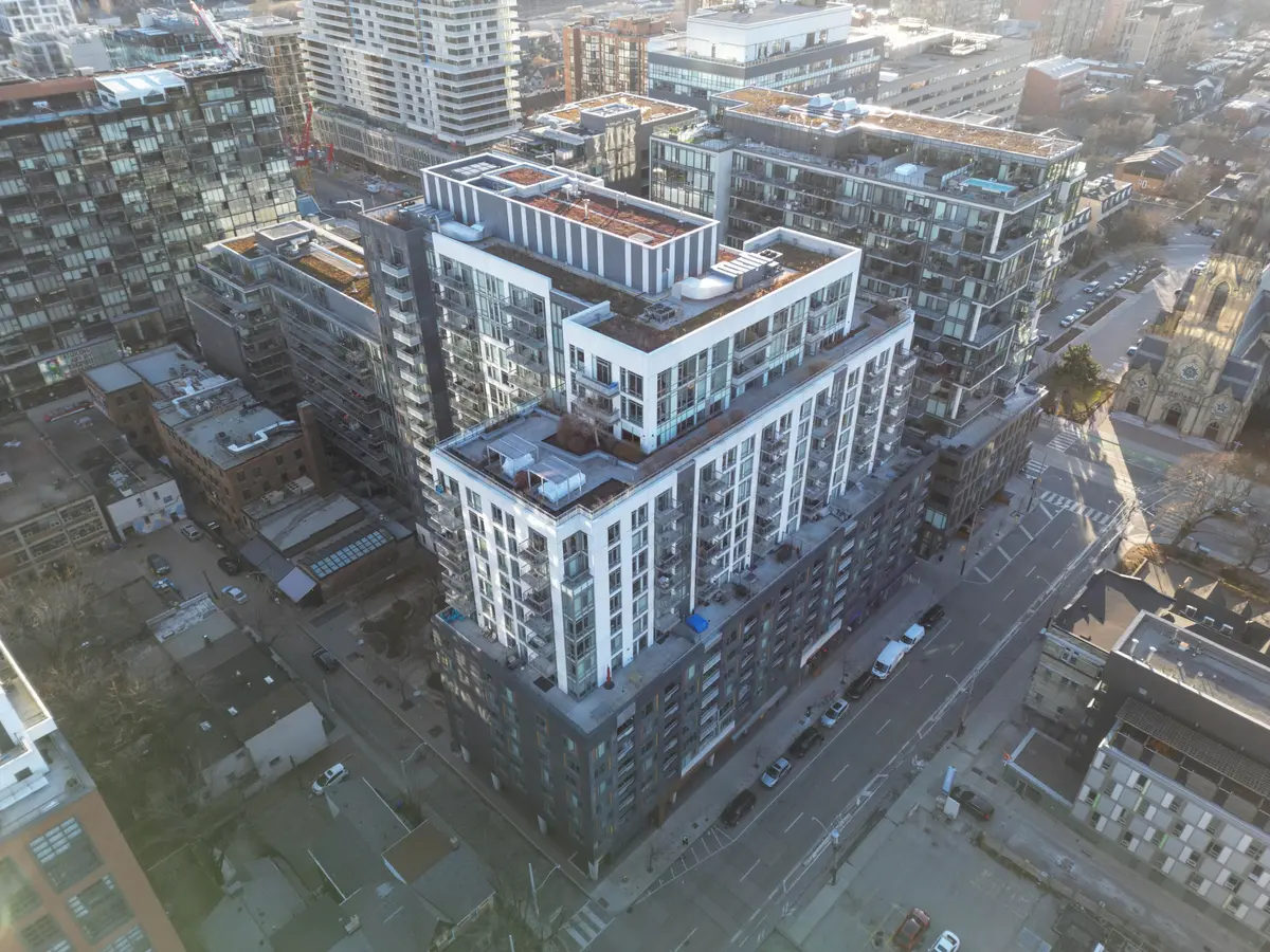 Toronto C01, ON M5V 0N7,525 Adelaide ST W #PH20