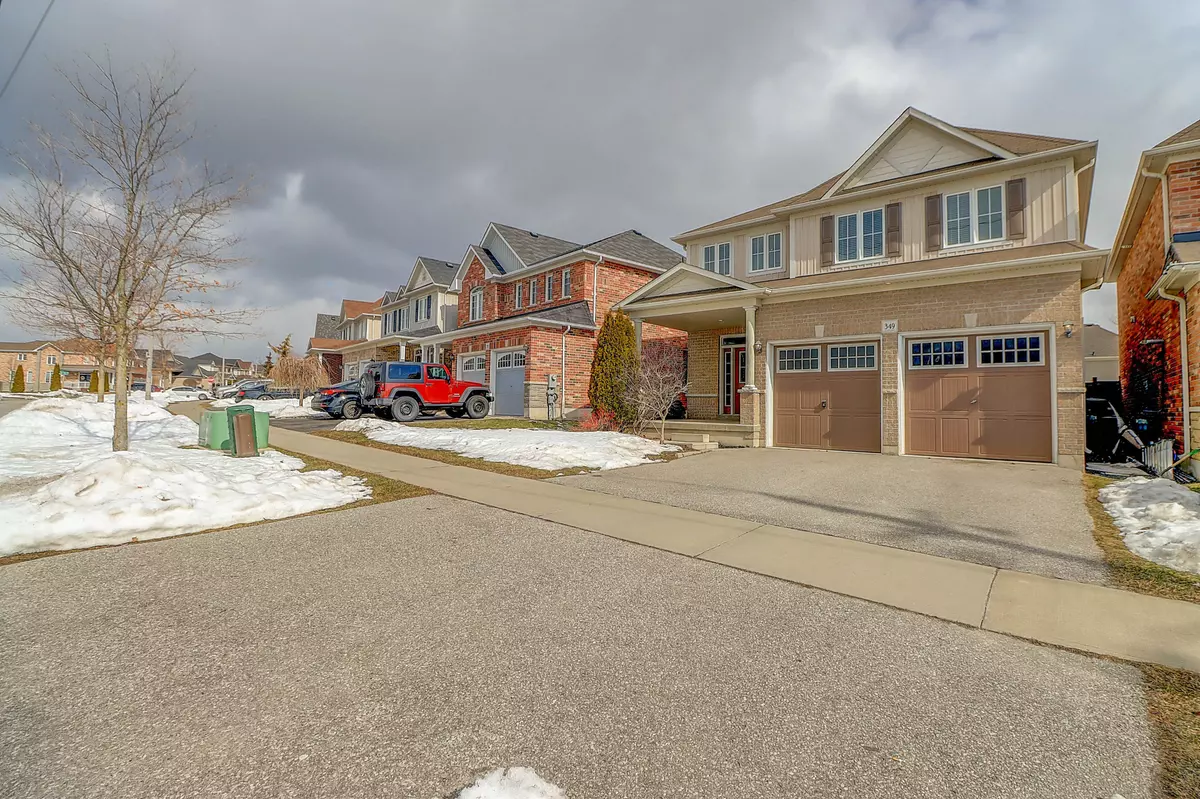 Clarington, ON L1C 3K2,349 West Scugog LN E