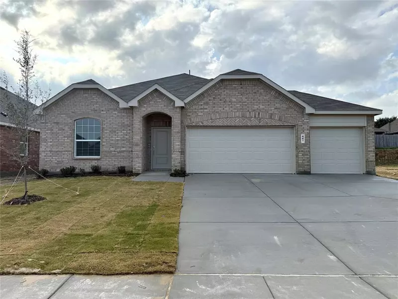 441 Ridge Drive, Justin, TX 76247