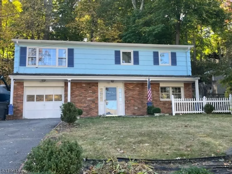 36 Vail Rd, Roxbury Twp., NJ 07850