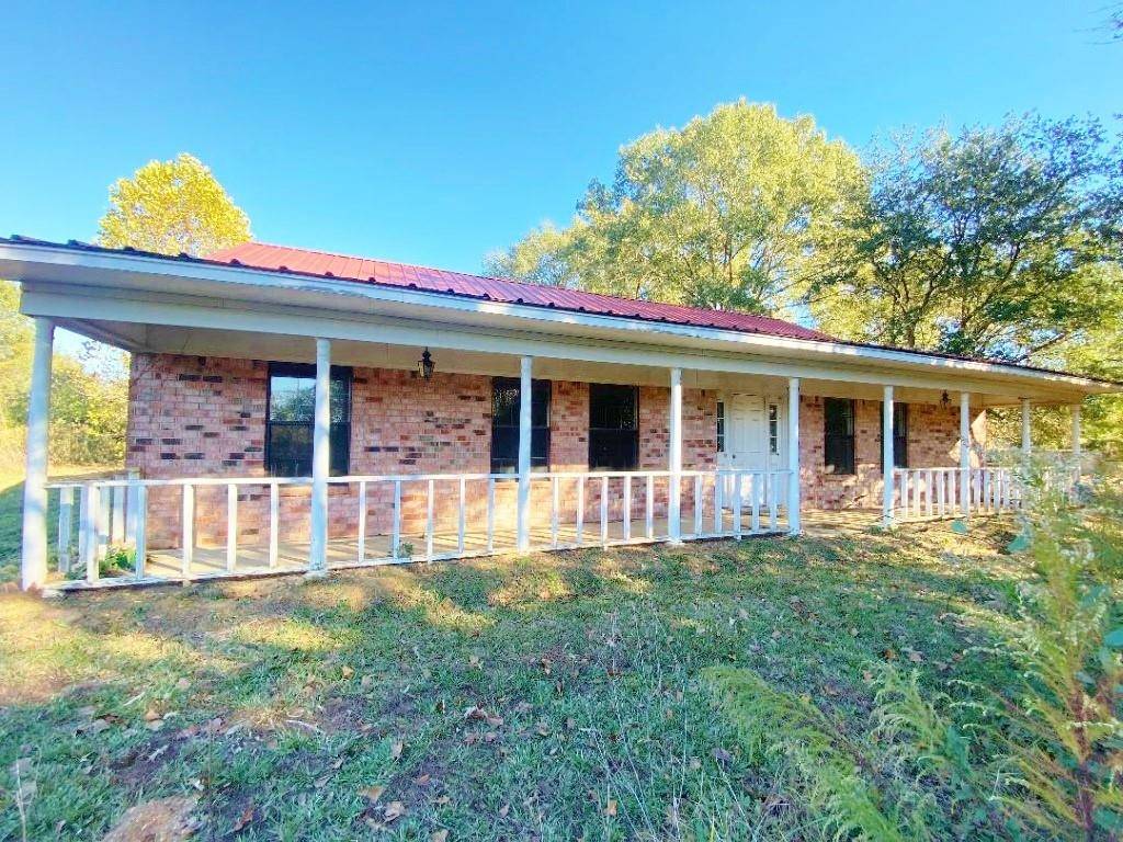 Annona, TX 75550,4169 County Road 4415