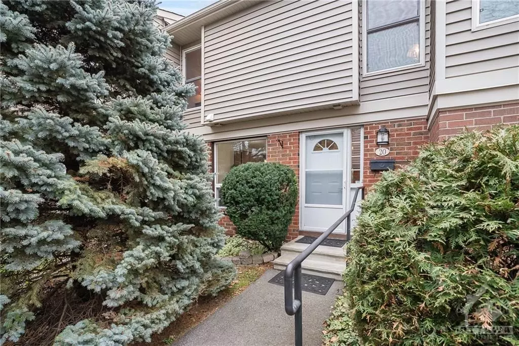 Hunt Club - Windsor Park Village And Area, ON K1V 9K5,840 CAHILL DR W #20