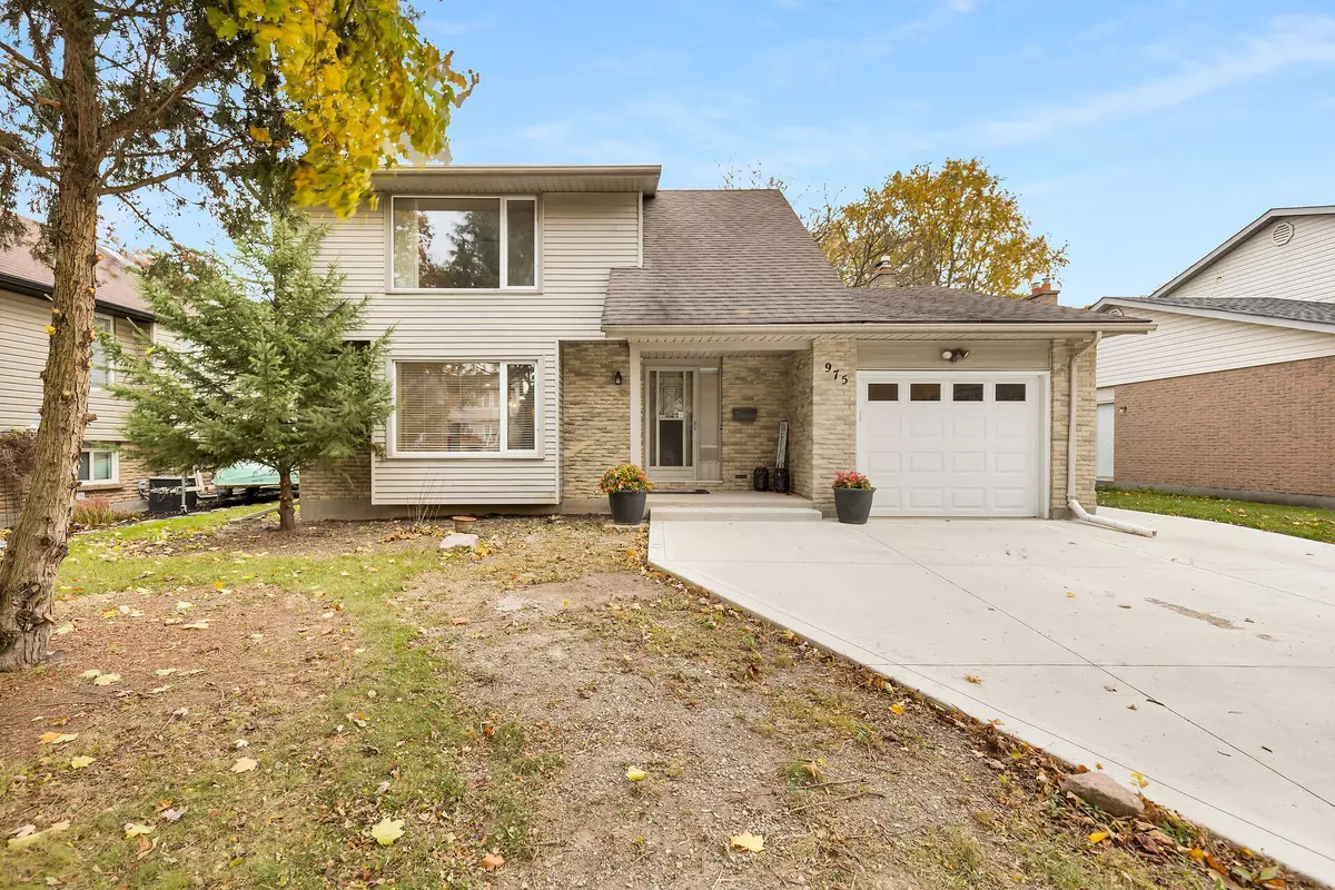 London, ON N6K 1S8,975 Farnham PL