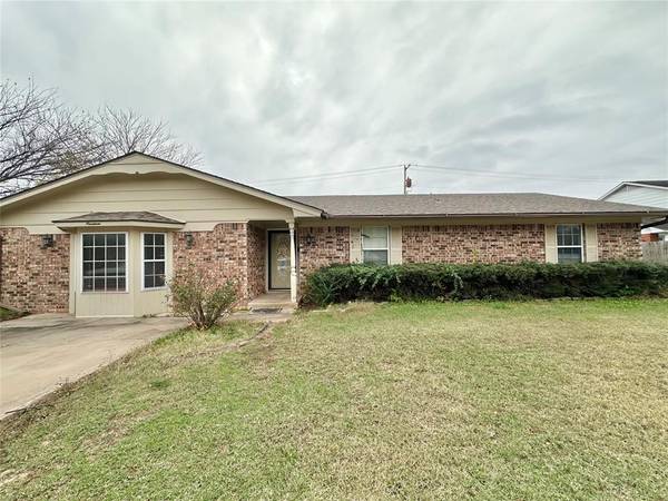 19 Mohican Circle, Shawnee, OK 74801