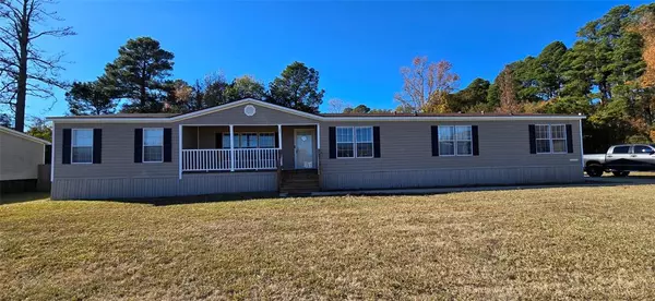 305 Canvas Back Drive, Princeton, LA 71067