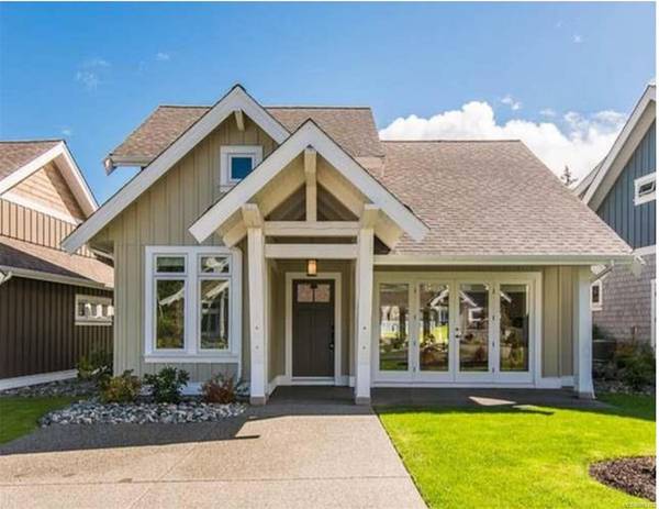 5251 Island Hwy W #15, Qualicum Beach, BC V9K 2C1