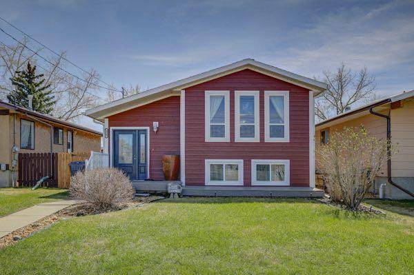 Drumheller, AB T0J 0Y2,1345 4 AVE Southwest