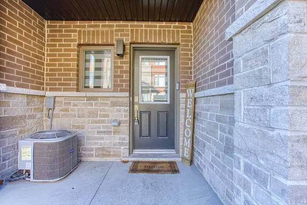 575 Woodward AVE #59, Hamilton, ON L8H 6P2