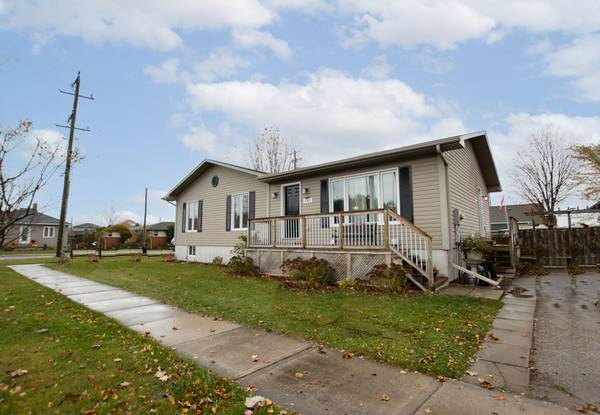 141 Cambridge ST, Goderich, ON N7A 2Y5