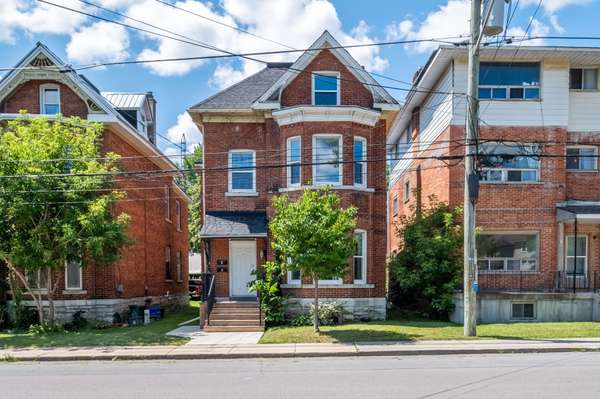 392 Alfred ST, Kingston, ON K7K 4H7