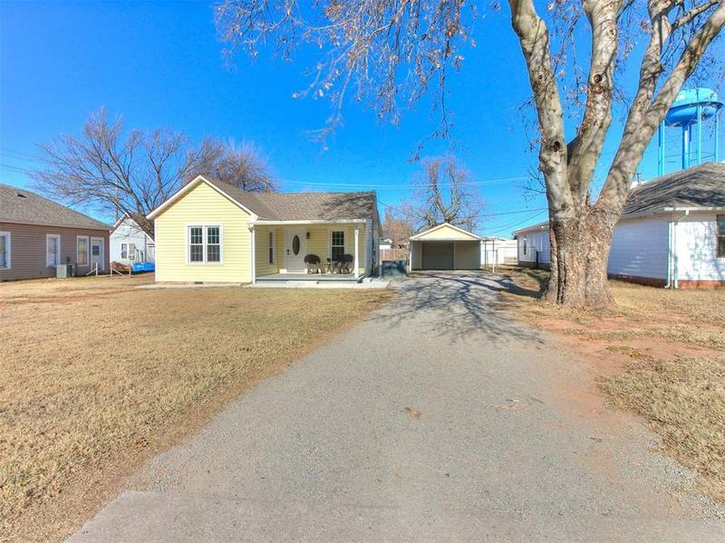 308 E Broadway Avenue, Kingfisher, OK 73750