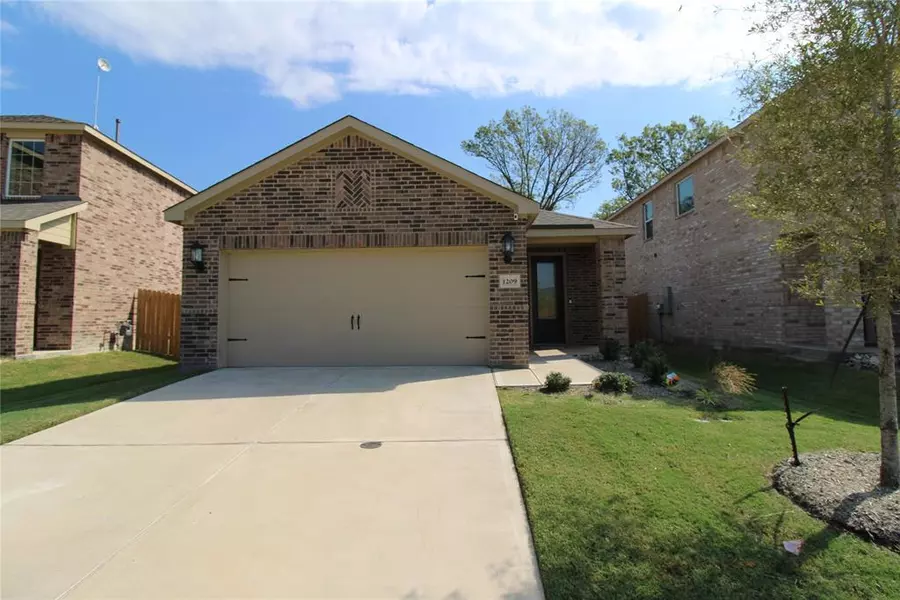 1209 Butler Avenue, Princeton, TX 75407