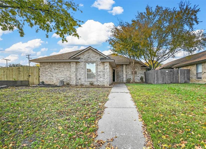 1101 Appleton Drive, Mansfield, TX 76063