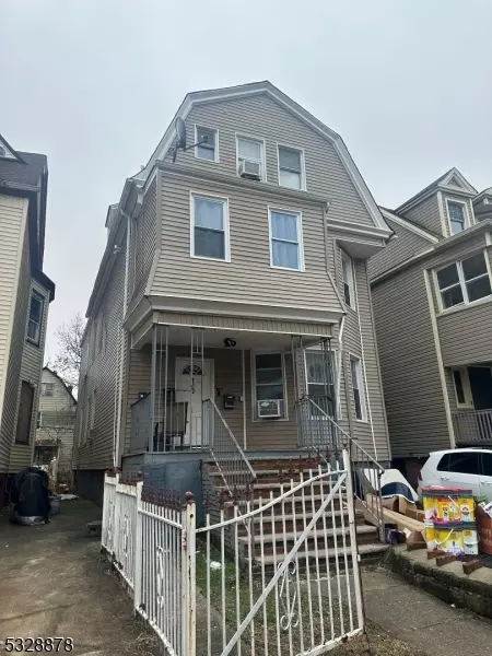 110 N 17th St, East Orange City, NJ 07017