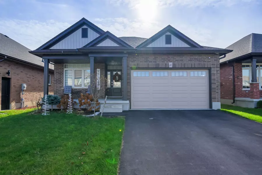 40 Freeman LN, Central Elgin, ON N5P 0E4