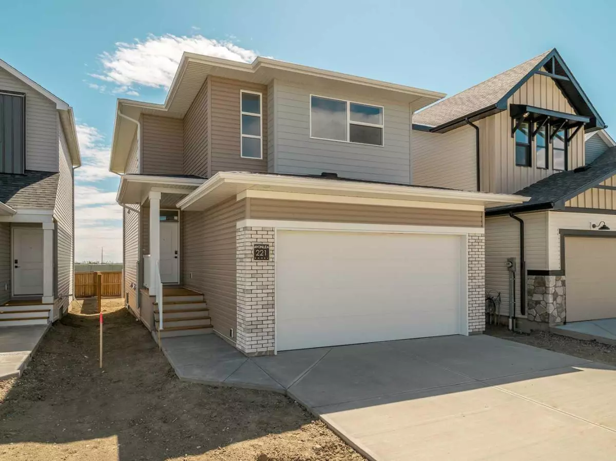 Lethbridge, AB T1H7J2,237 Blackwolf PL North