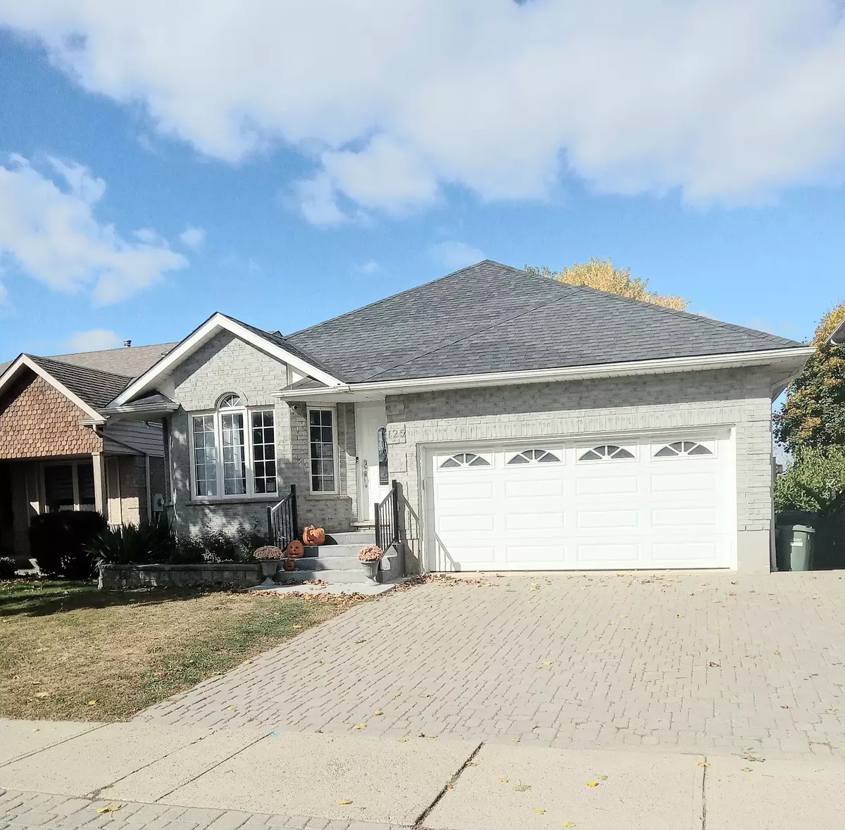 Guelph, ON N1G 4R1,125 Municipal ST