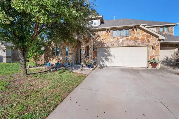 Burleson, TX 76028,1004 Tara Drive