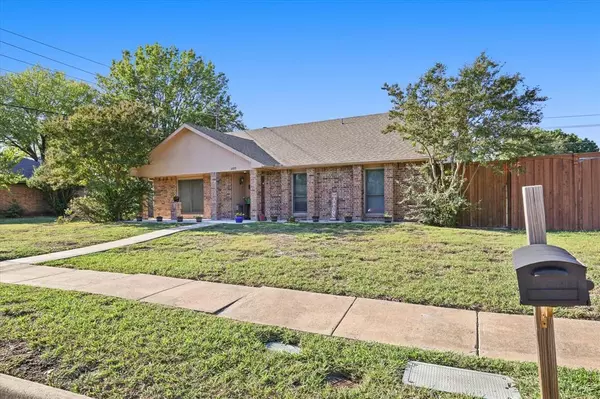 Garland, TX 75040,2609 Kimberly Drive