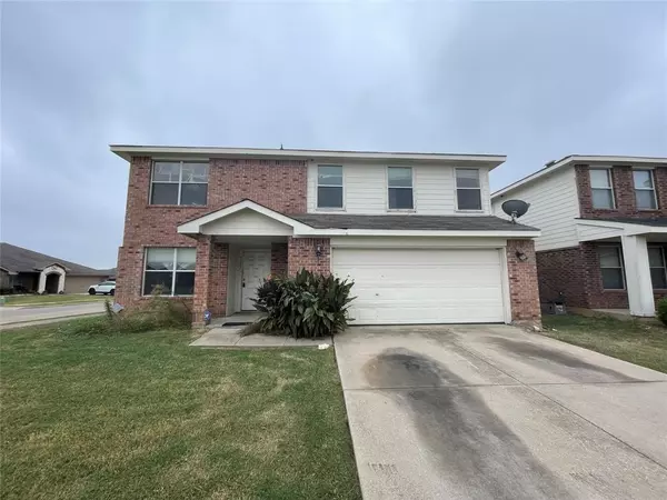 9201 Saint Martin Road,  Fort Worth,  TX 76123