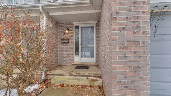 London, ON N5V 4X2,38 McManus PL