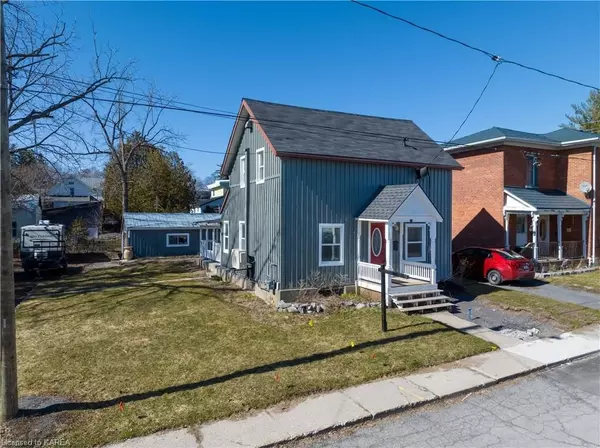 Greater Napanee, ON K7R 1X8,73 MILL ST W