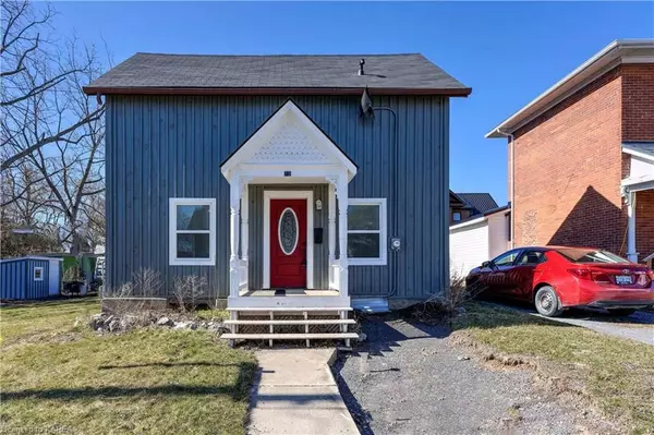 Greater Napanee, ON K7R 1X8,73 MILL ST W