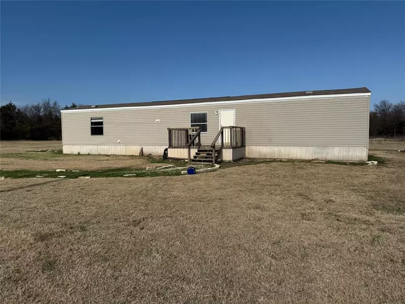 1175 Leo Andrews Road, Whitesboro, TX 76273