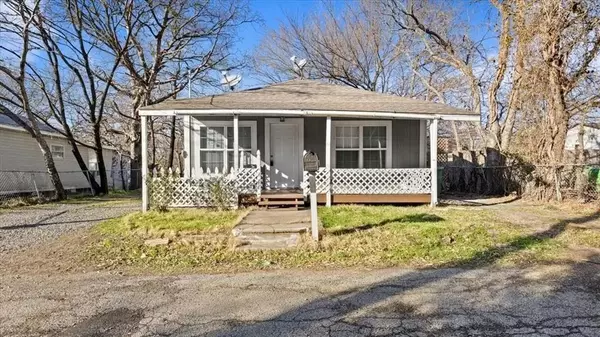 313 W Walcott Street, Sherman, TX 75090