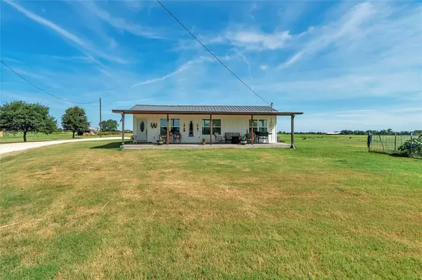 2747 S Fm 56 #D, Glen Rose, TX 76043