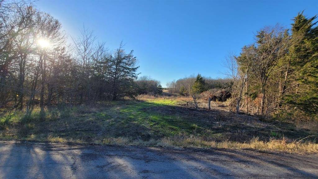 7142 County Road 1048, Celeste, TX 75423