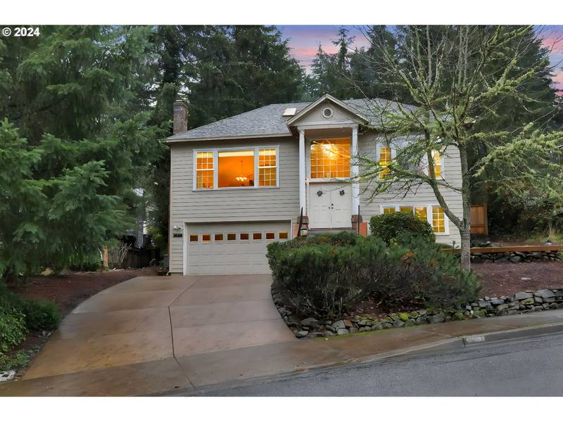 3426 TIMBERLINE DR, Eugene, OR 97405