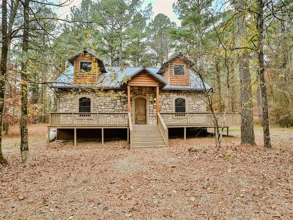 527 High Peak Trail, Broken Bow, OK 74728