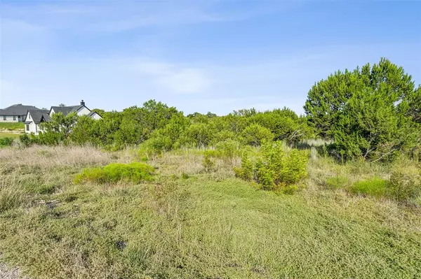 3024 Deer Court,  Weatherford,  TX 76085