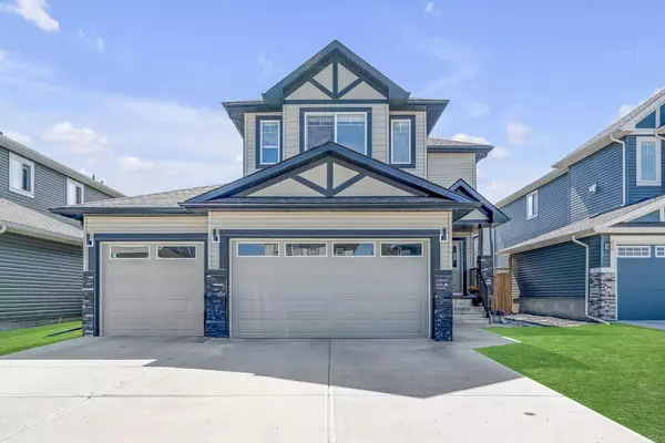 624 Harrison CT, Crossfield, AB T0M0S0